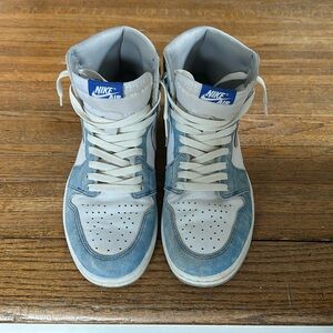 Men’s Air Jordan 1 high Hyper Royal